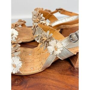 Born Springs metallic leather flower sandals 8